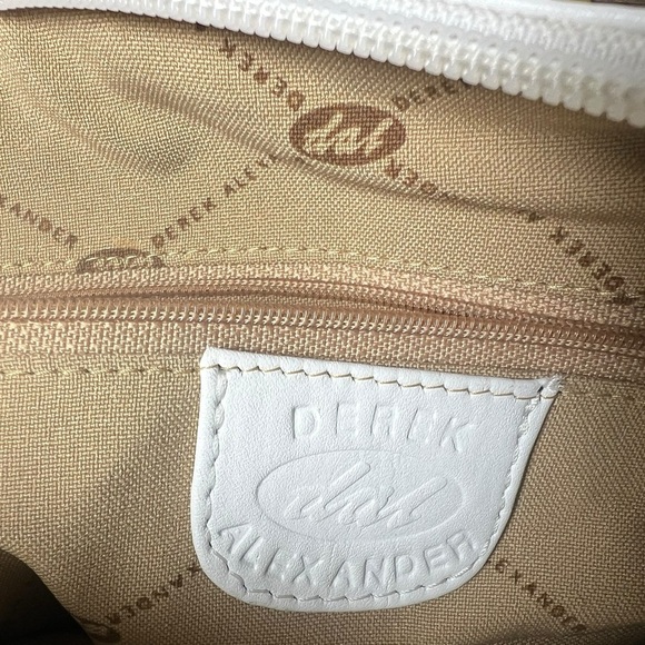 Derek Alexander - Chic White Leather Shoulder Bag - Picture 2 of 5